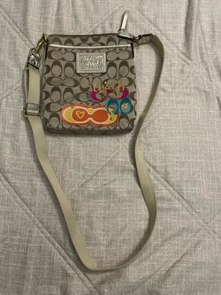 Crossbody coach bag