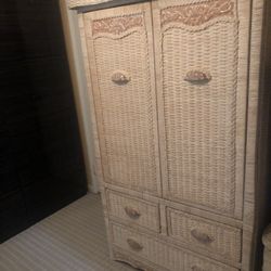 Handmade Wicker Furniture Set Like New