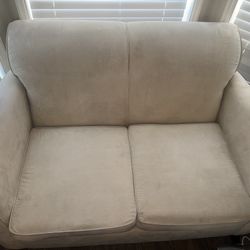2 Seater Couch 