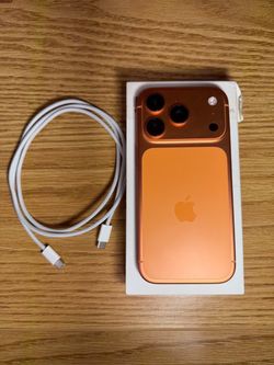 iPhone 17 Pro 256GB Cosmic Orange, Unlocked, Open Box (5 Battery Cycles)