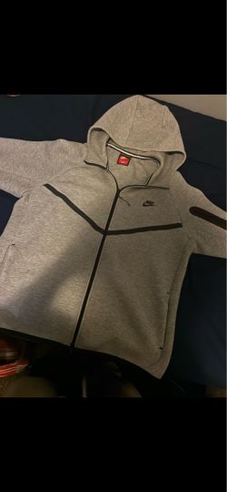 Nike tech