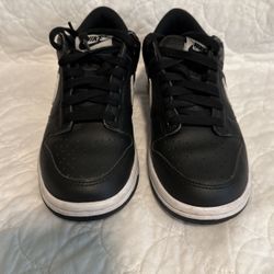 Nike Dunk Black Panda 4.5Y
