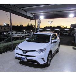 2017 Toyota RAV4 Hybrid XLE Sport Utility 4D