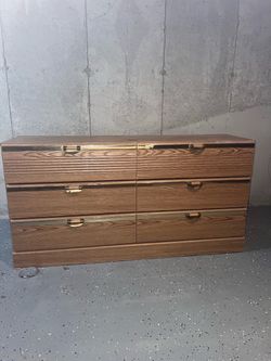 Wood drawer chest and display case
