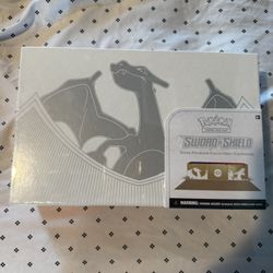 Charizard Box