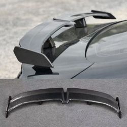 New In Box Universal Carbon Fiber Patterned Down Force Wing Rear Spoiler No Drilling Required 