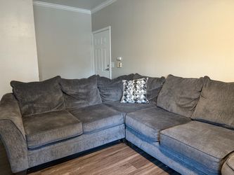 Gray Fabric L-Shaped Sectional Sofa
