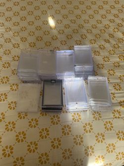 70 Trading Card Magnetic Cases different sizes