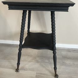 Antique Vintage Victorian Parlor Wooden Glass Ball And Claw Feet Side End Table Rare