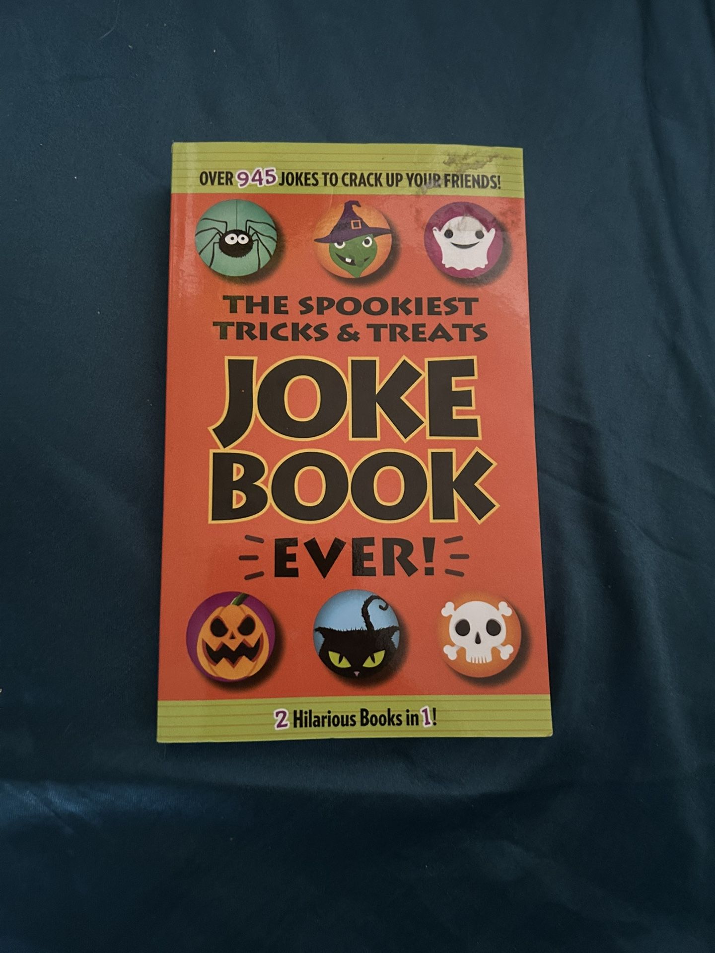 Halloween Joke Book 