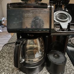 Hamilton Smart Flex Brew Coffee Maker For Sale