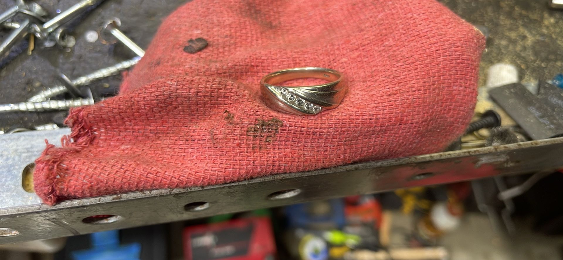10k White Gold 5 Diamond Men’s Ring
