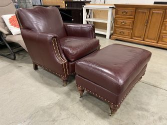 WHITTEMORE-SHERRILL Vintage Traditional Burgundy Leather Armchair with Nailhead Trim