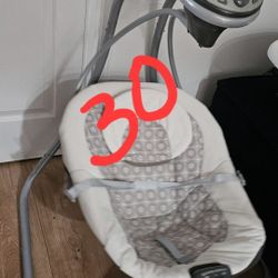 Graco Baby Swing