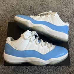 Jordan 11 Low Unc