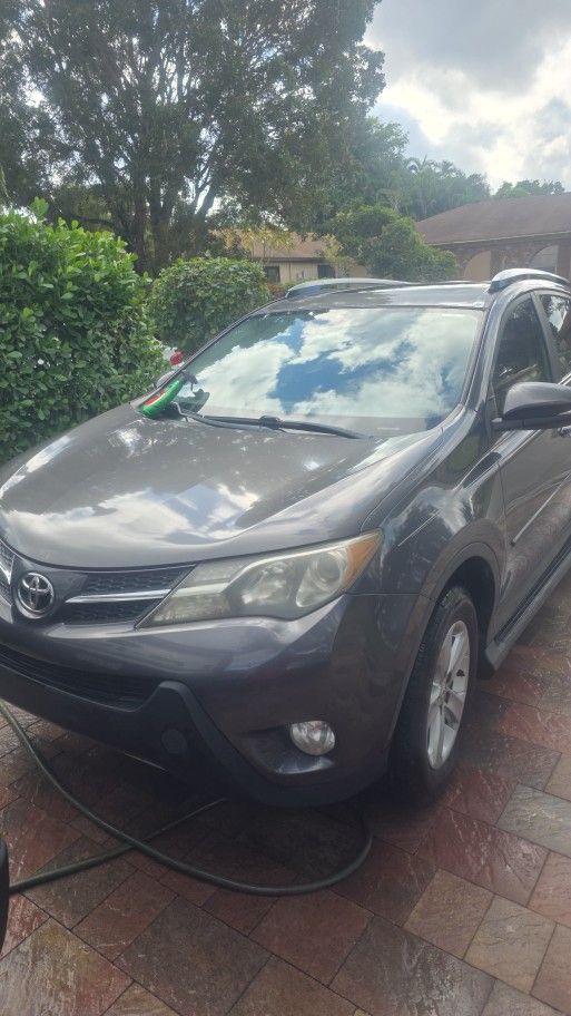 2014 Toyota Rav4
