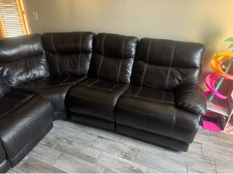 Sectional recliners