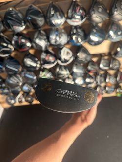 Golf putter