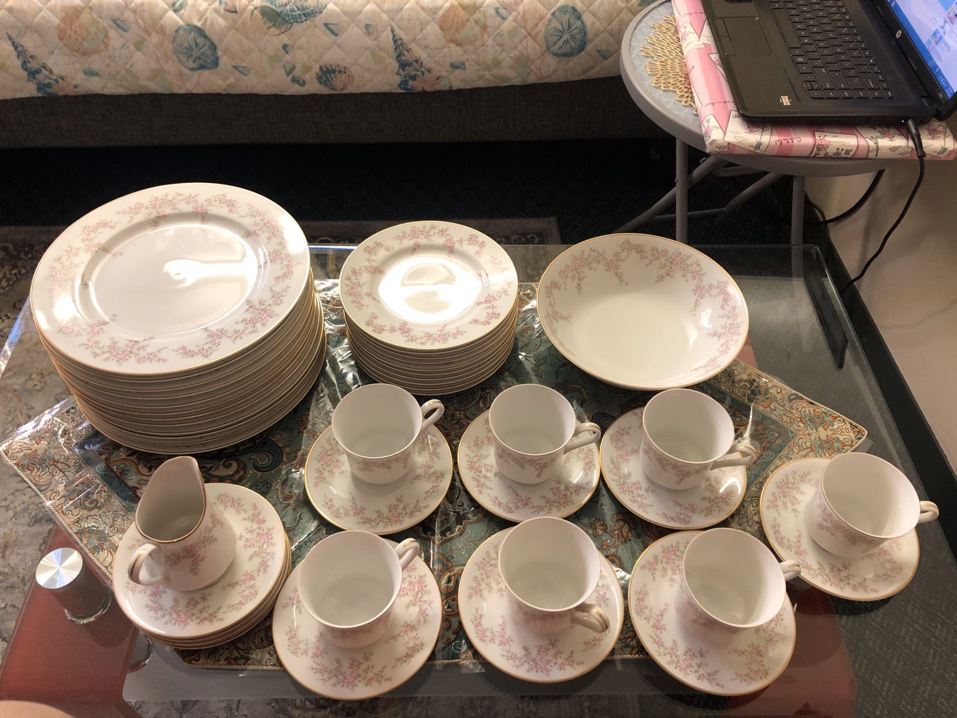 Set of plates