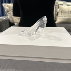 Plastic Mini Cinderella Princess Slippers