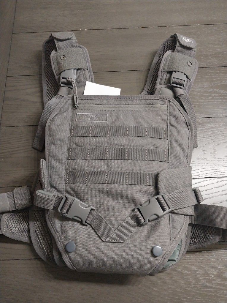 New Mission Critical FRONT BABY Carrier Model # 10415G