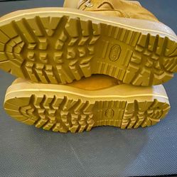 Tactical Military AL Boots Size 8.5 Wide