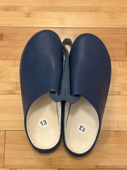 Olukai Hamani leather slip-on slippers