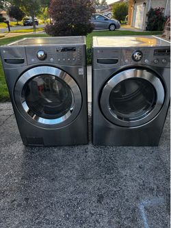 LG washer and gas dryer set