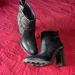 Black Heeled Ankle Boots with Embossed Logo