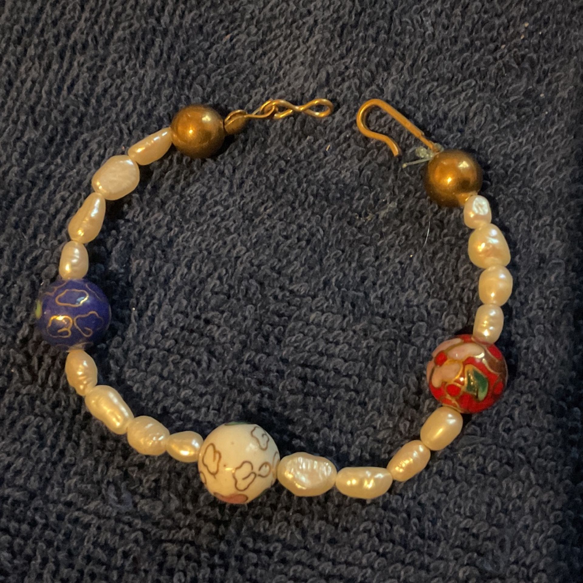 6.5” Floral Glass Bead,fresh Water Pearls,and Brass Bracelet