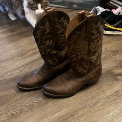Men’s Cowboy Boots Ariat Size 11
