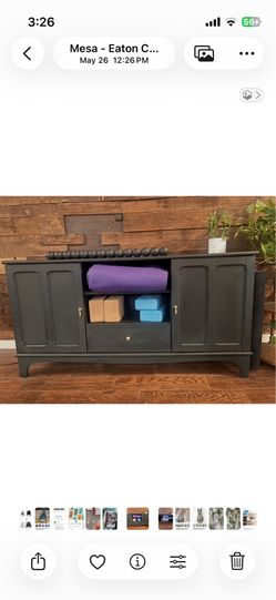 Entertainment Center / Credenza
