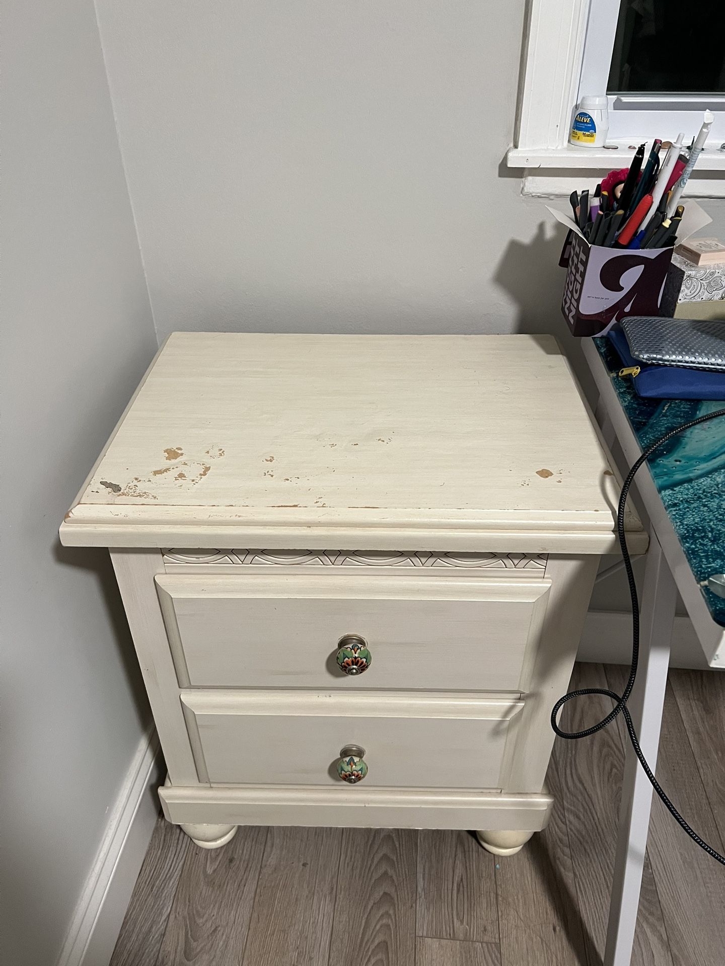 Vintage Wooden Drawer Chest with Painted Knobs