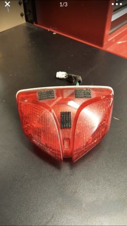 08/09 Gsxr oem rear tail light