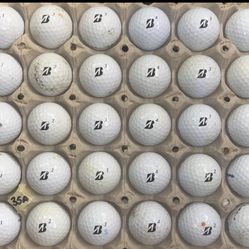 30 Bridgestone Tour BXS White Golf Balls 4a Lot A35
