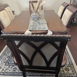 Elegant Dinning Room