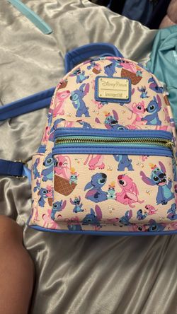 Stitch Lounge Fly