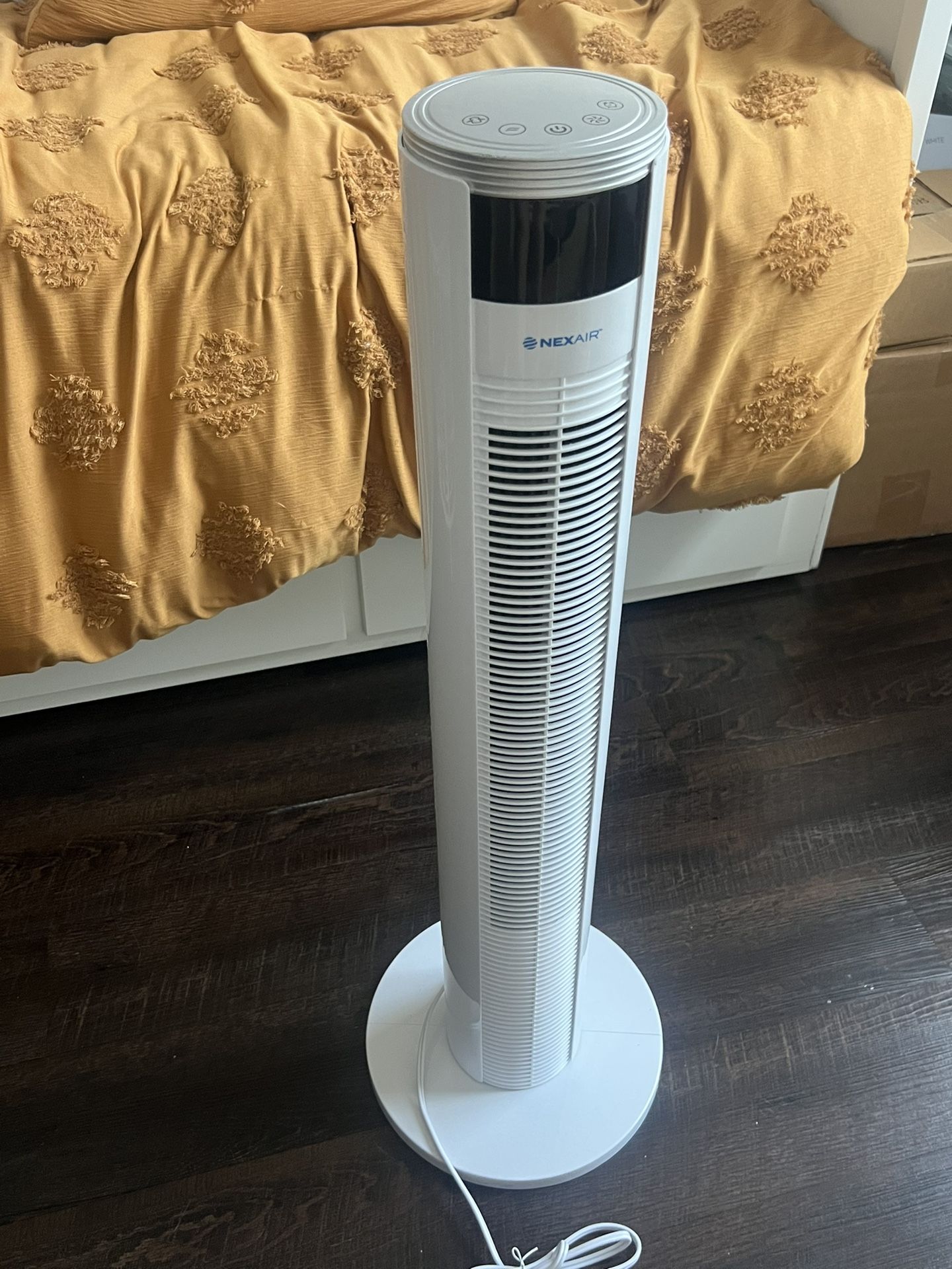 NexAir Oscillating Tower Fan