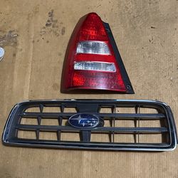 2002 Subaru Forester taillight and grill