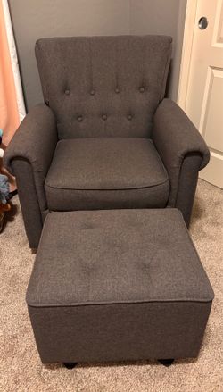 Nursery chair & ottoman