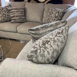 Absolutely Gorgeous Nice Sectional