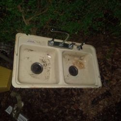 RV Kitchen Sink 