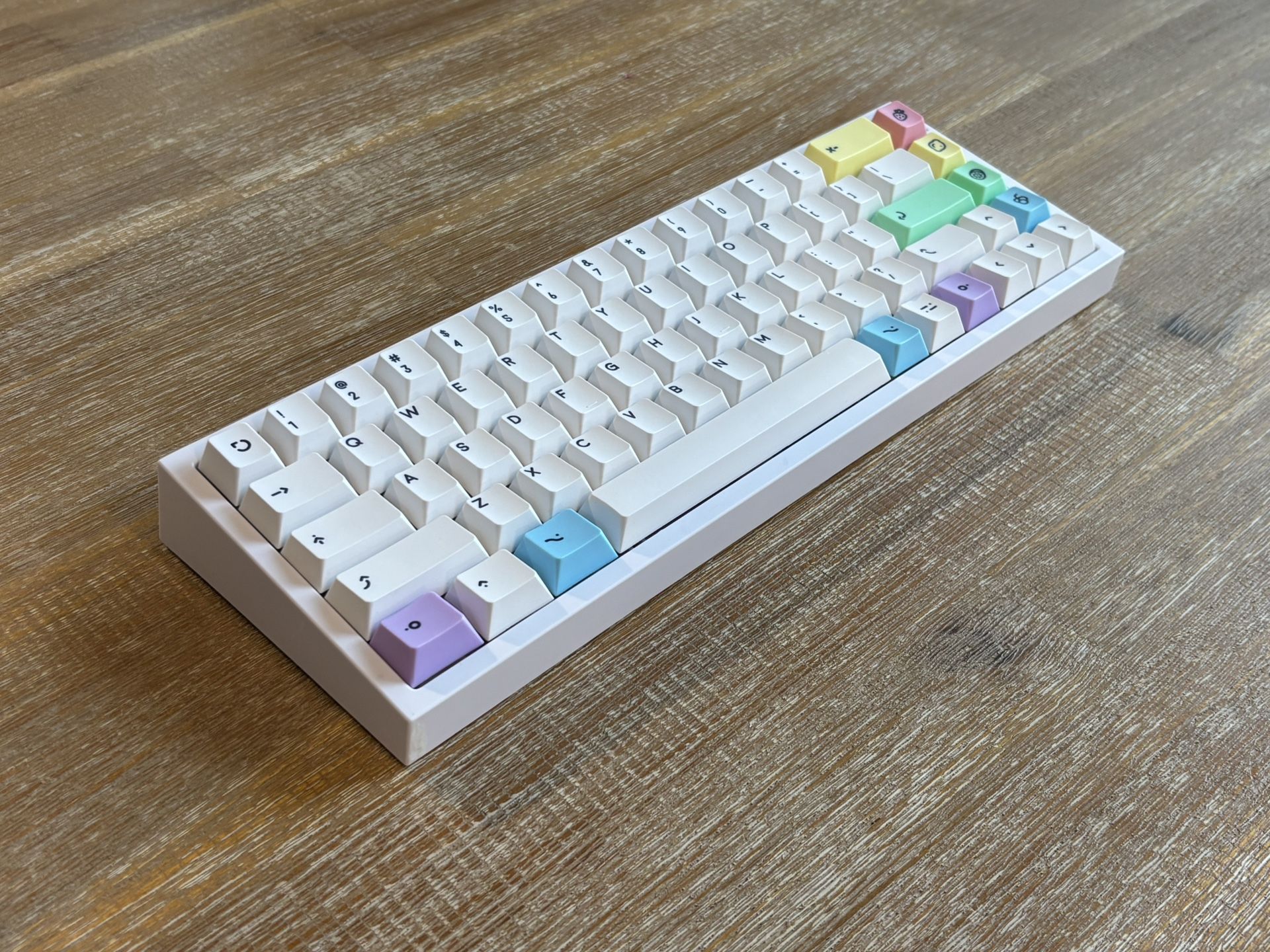 NK65 Milkshake Edition / NovelKeys_ Custom Mechanical Keyboard 