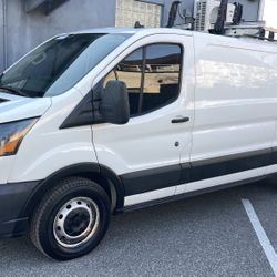 2020 Ford Transit-250