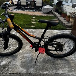 Trek Precaliber 20 Kids Mountain Bike