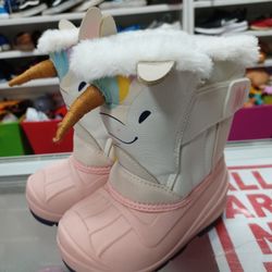 New Snow Boots Size 5 & 6