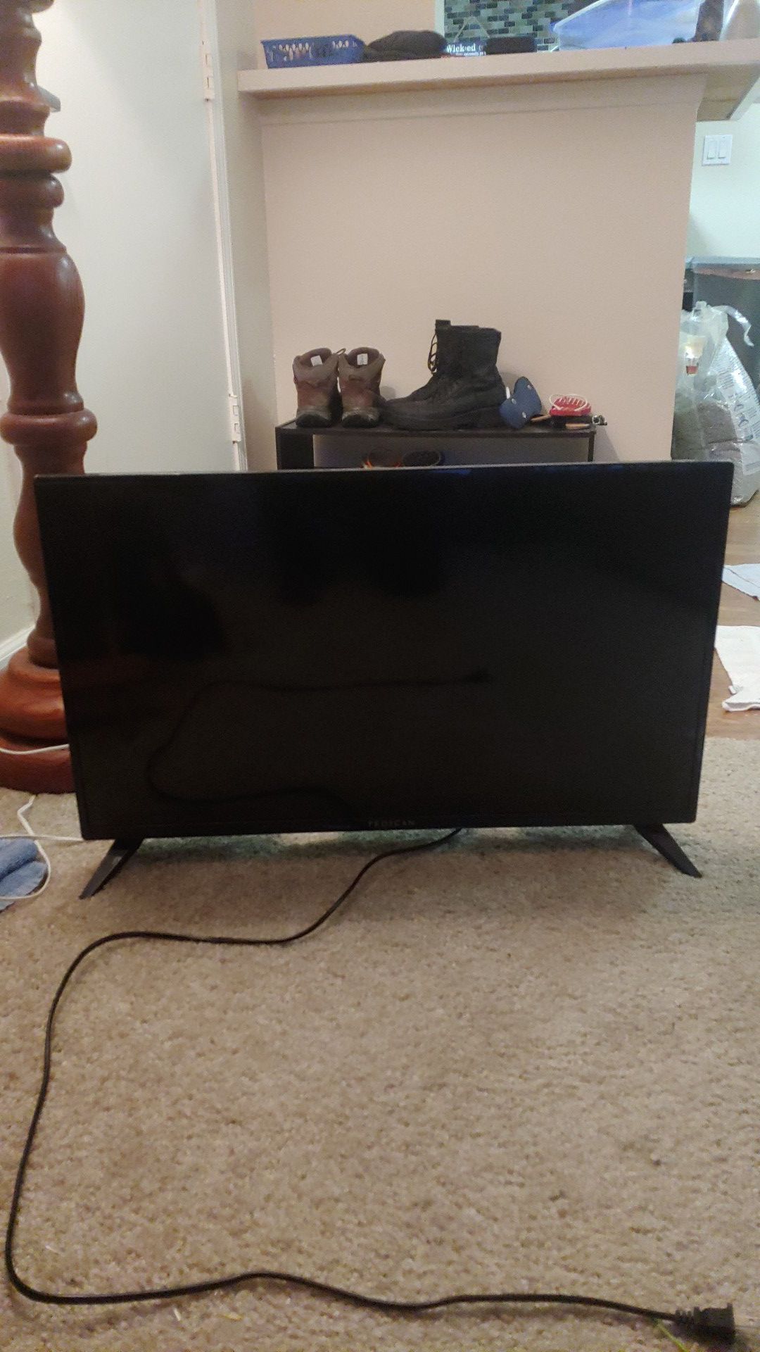 Proscan flatscreen tv 32 inch like new