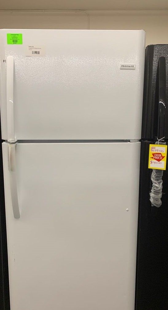 Top freezer Frigidaire!! New comes with Warranty!
