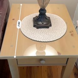 End Tables With Glass Tops (2)