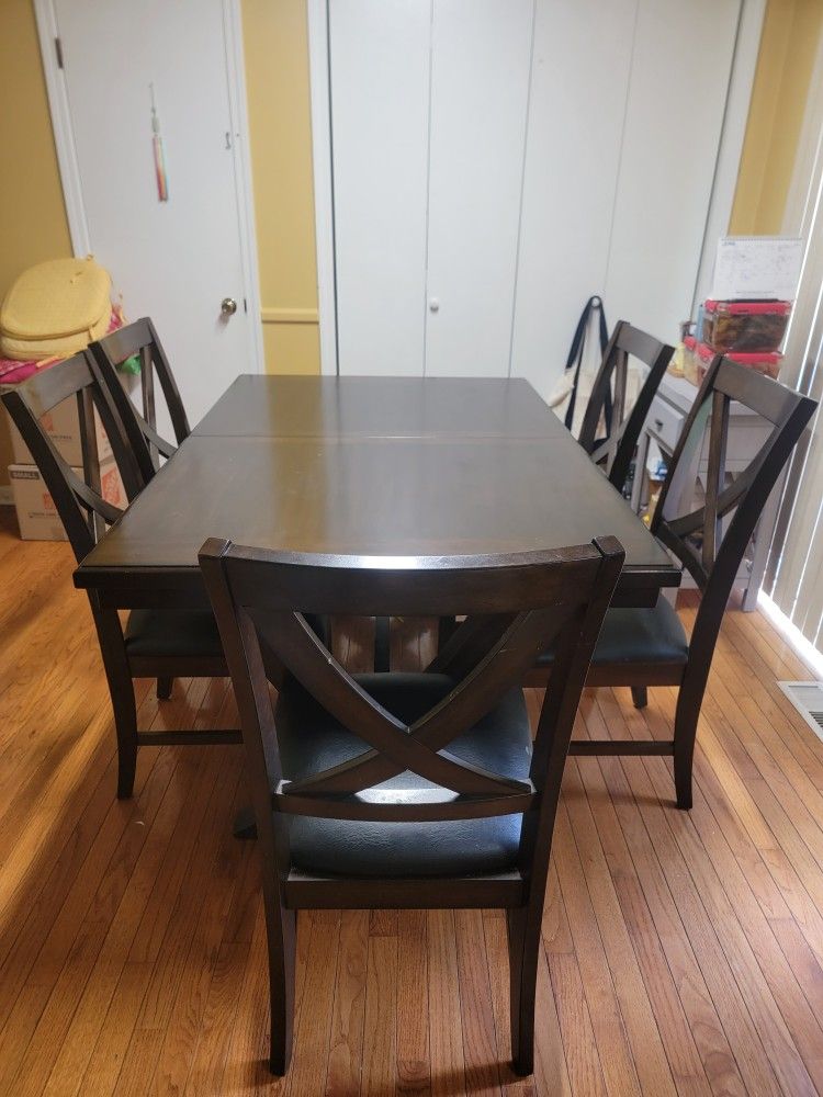 USED- Dining Table Set From COSTCO